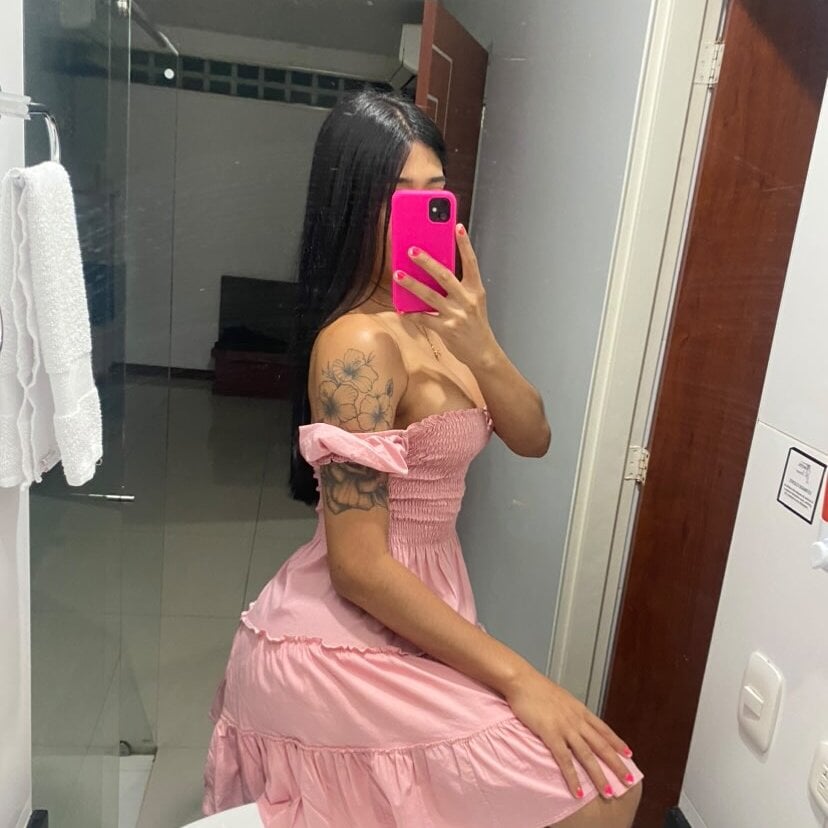 Live sex webcam photo for lauritainsatiiable #289805977