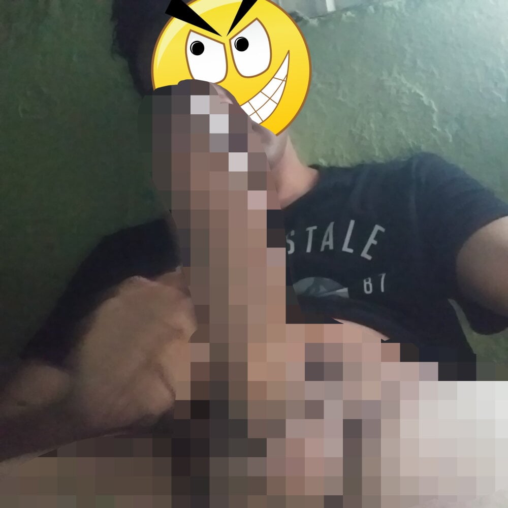 alejandrovaron69 profile