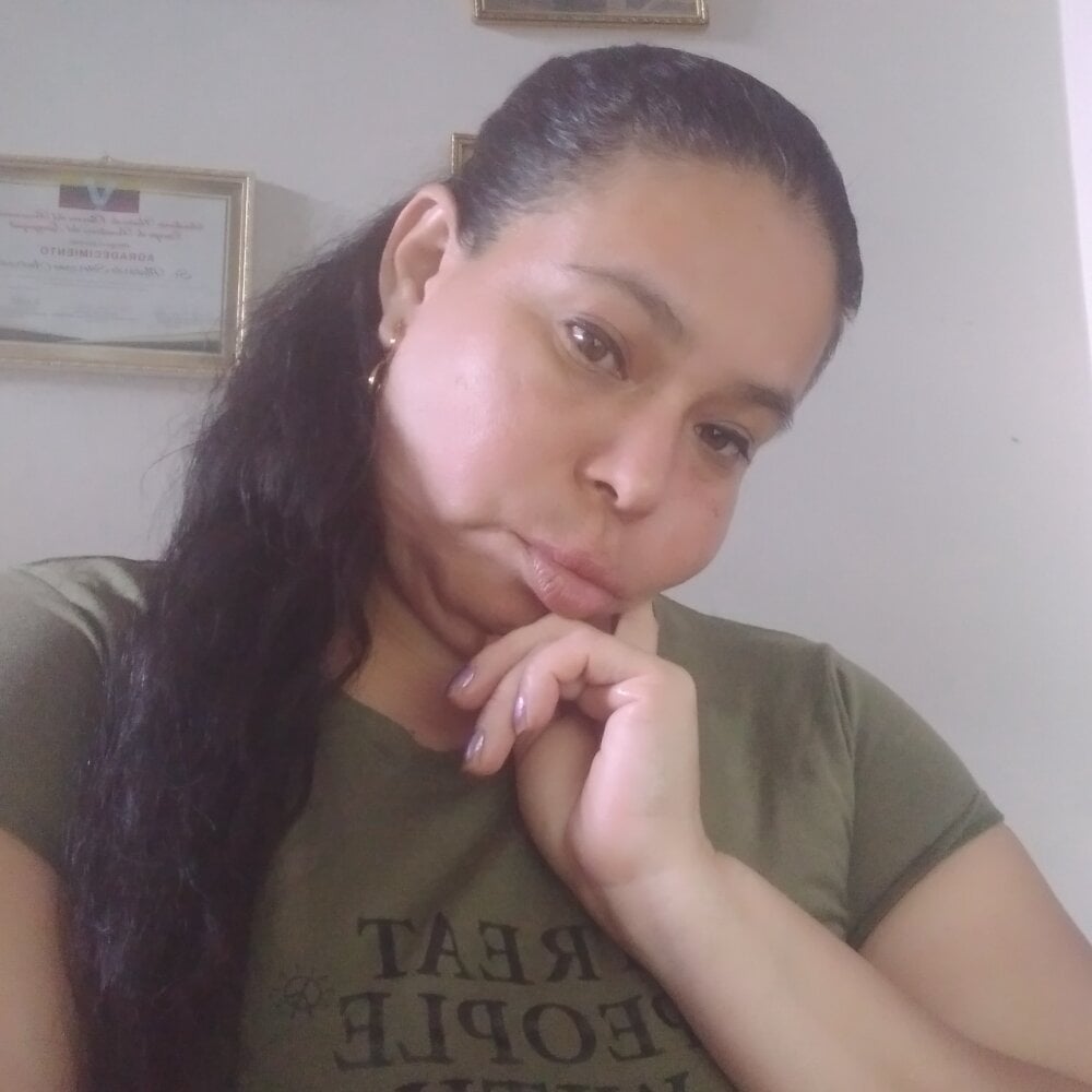 marlenitagata30 from stripchat