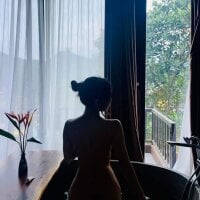 Celine_Nguyen's Offline Chat Room