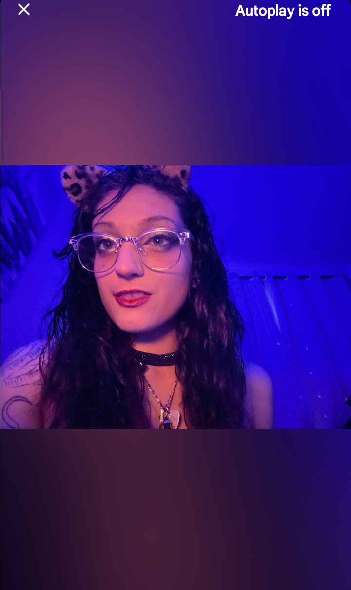 sativaqu33n webcam profile - Egyptian