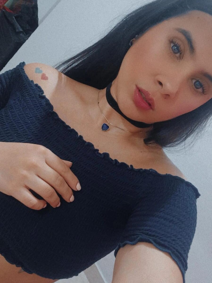 emma__petite