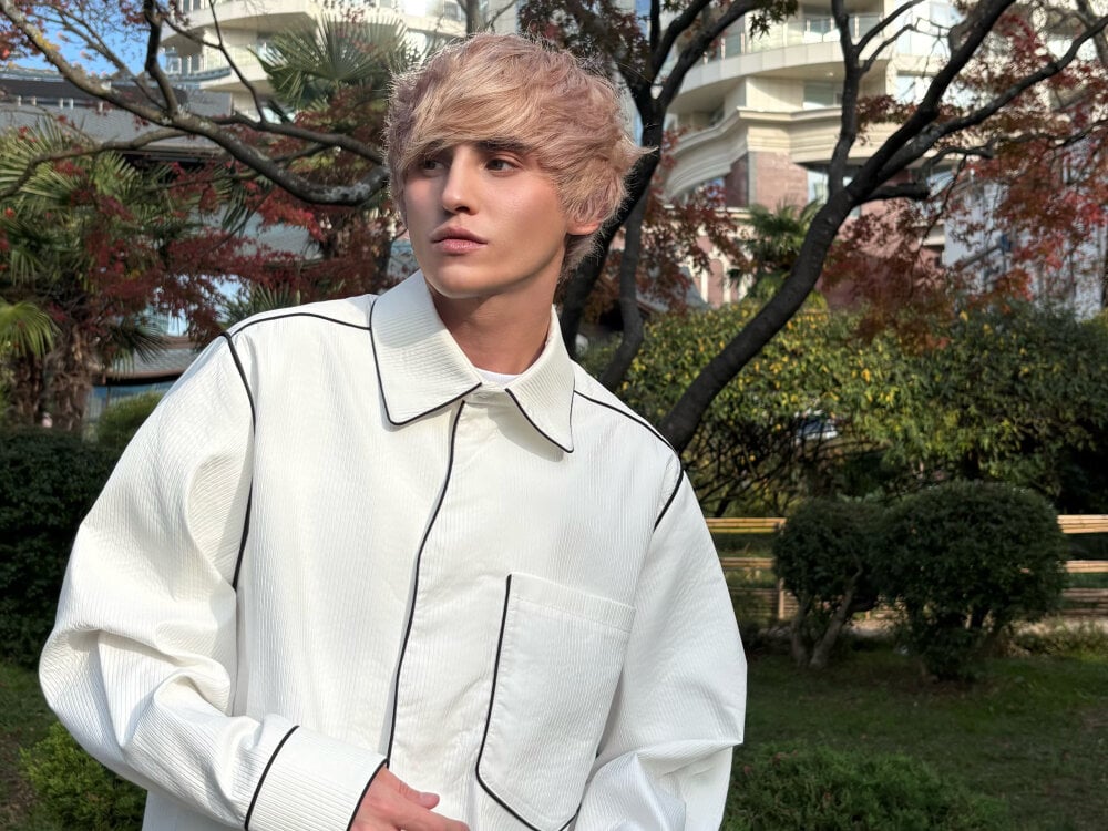 Chatroom XXX hors ligne de LionBitchkovsky