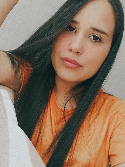 kate_hss 🦋 naked cam chat