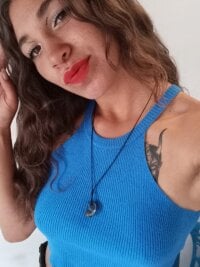 beckyvaldiry's Offline Chat Room