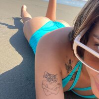 angela_smith1's Offline XXX Chat