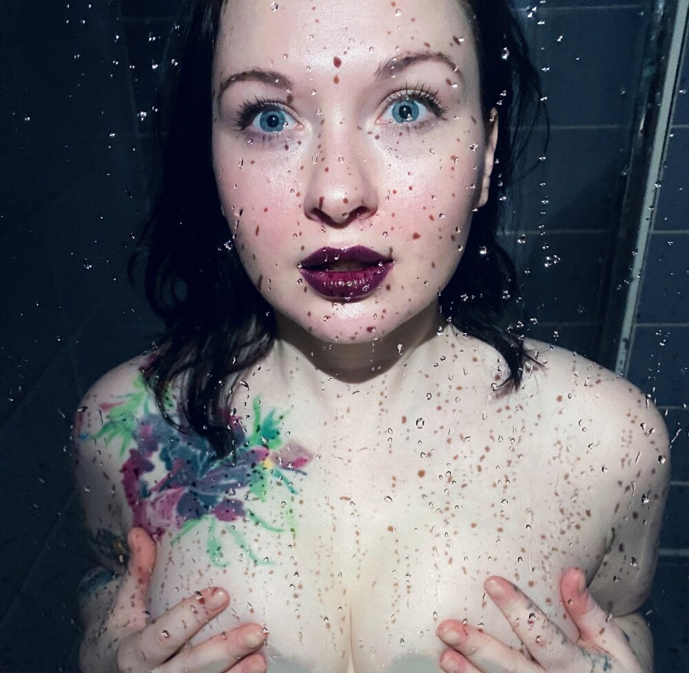 Victoria_Marks