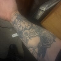 DeluxeMargin25's webcam live show