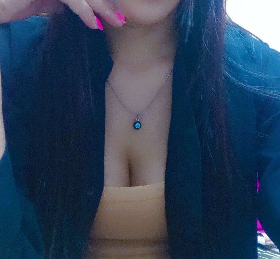 hotpooja1's Offline XXX Chat