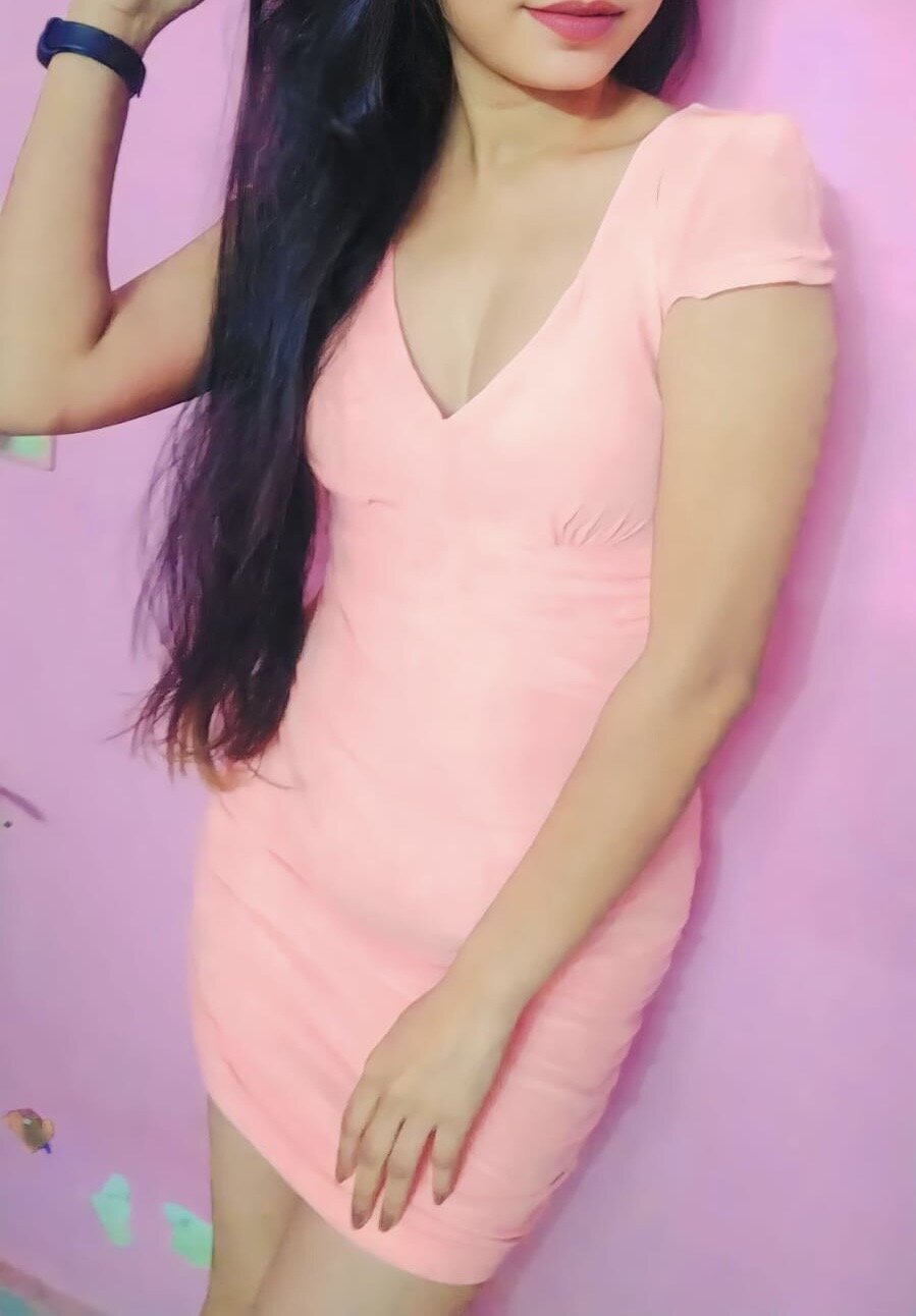 Curvyy_quee
