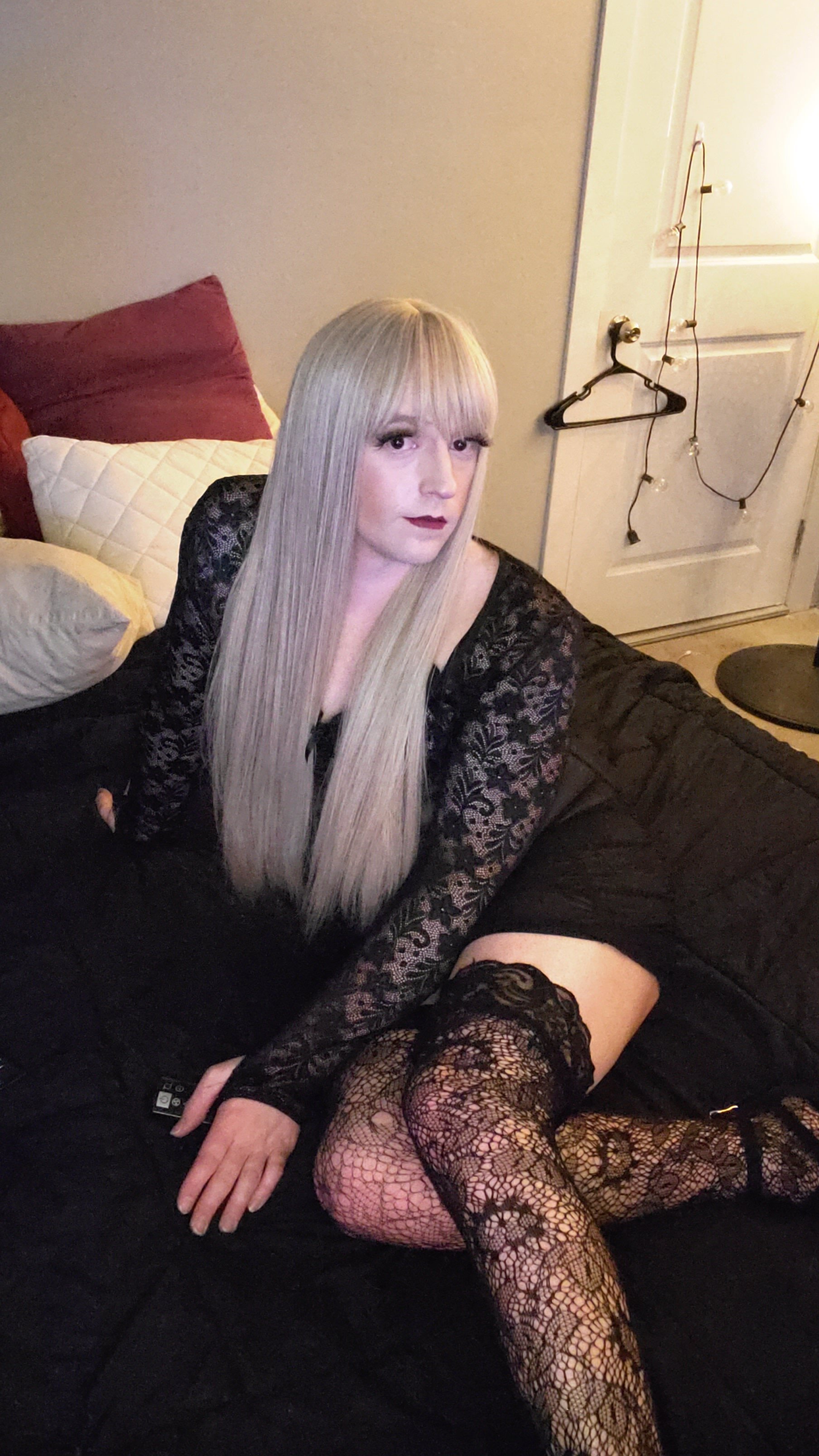 TSRoxanne_Ivory
