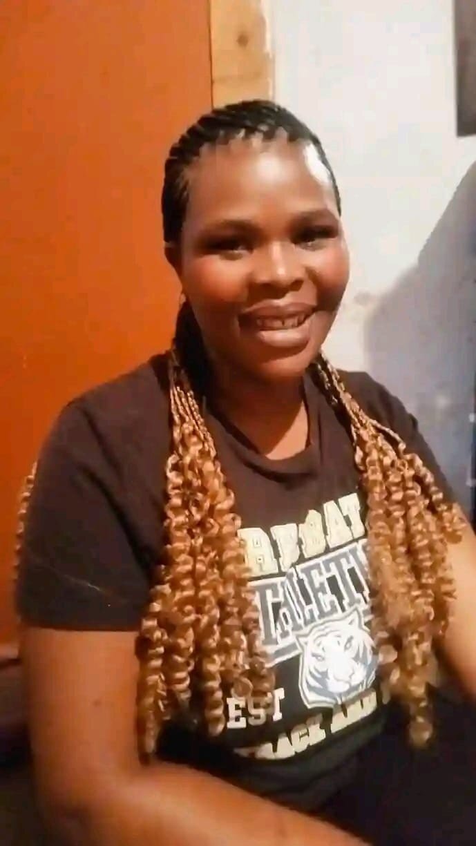 SexyDarkLady7