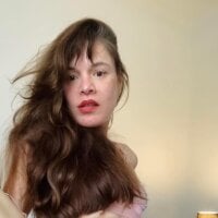 mayalacanaille's Offline Chat Room