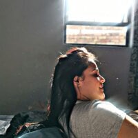 FreakyKayyy_Ayyy's Offline Chat Room