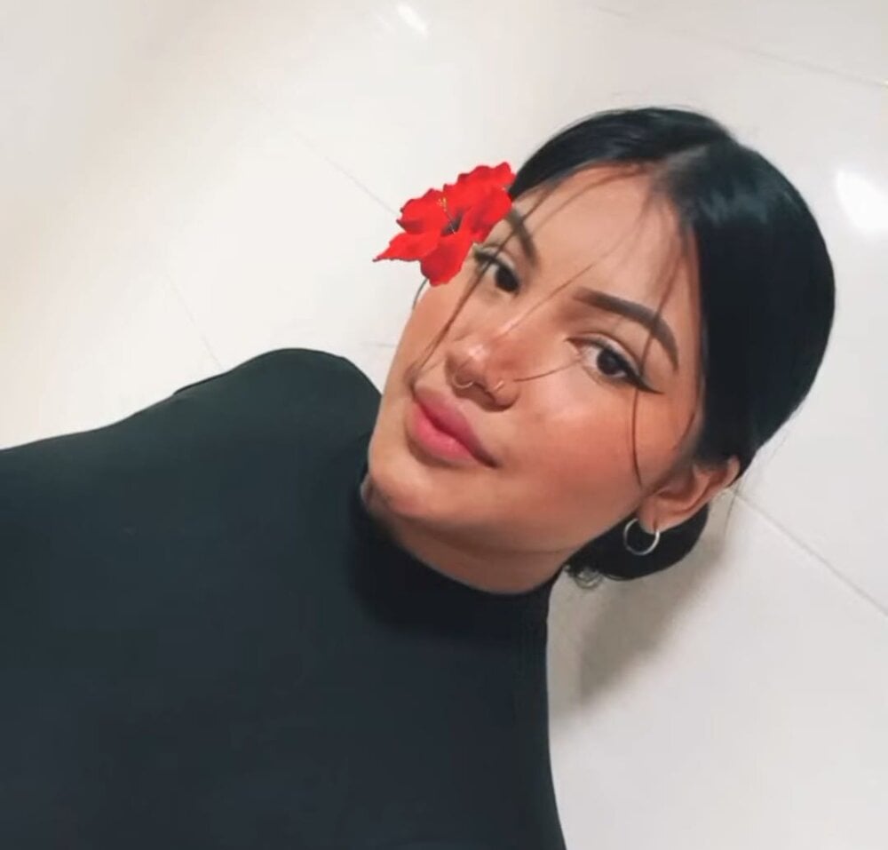 BrunettesweetVal profile