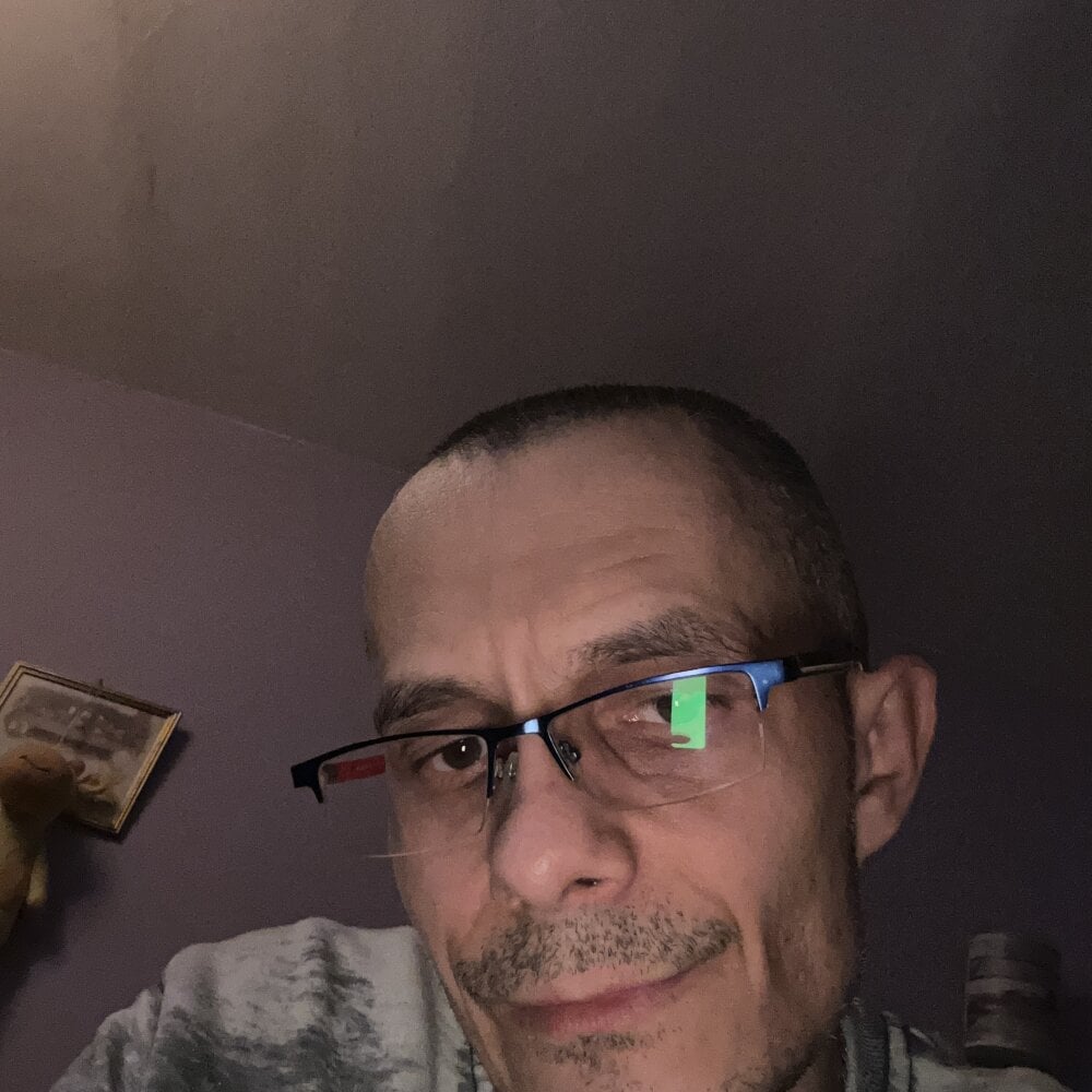 Rinuka93 離線 XXX 聊天