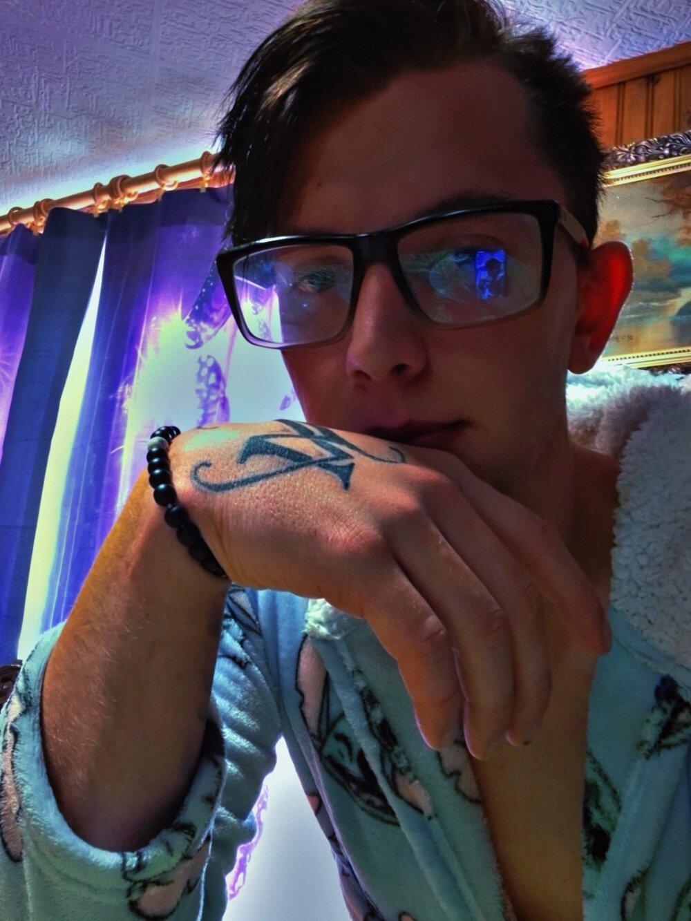 foni2003's Offline XXX Chat