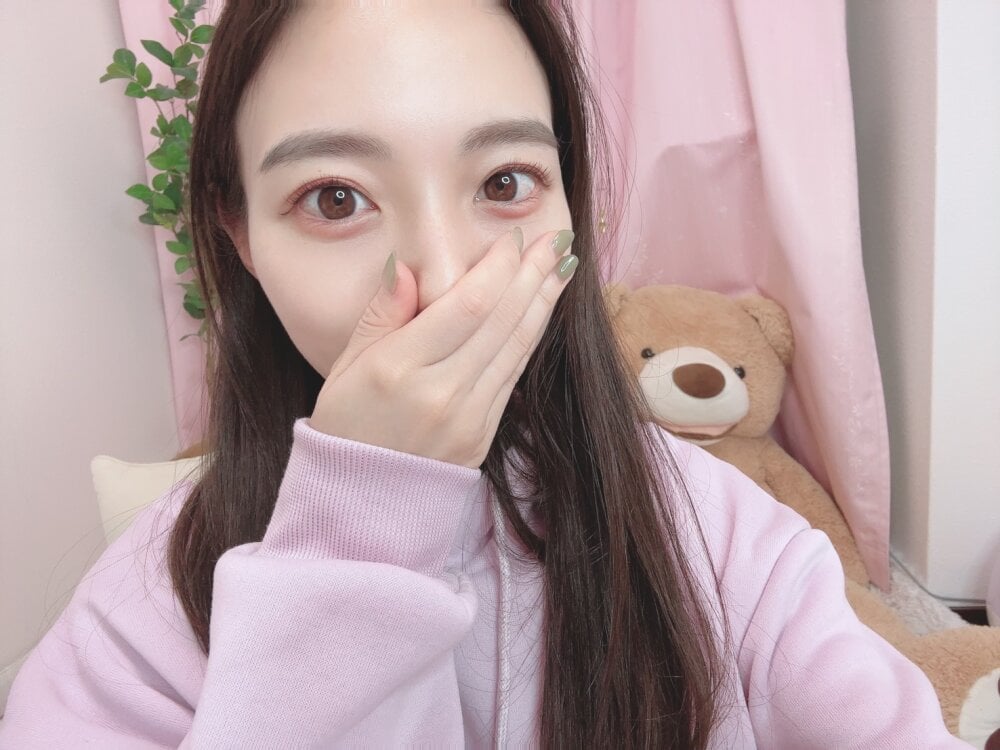 EMA_po's Offline XXX Chat