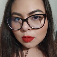Elissa_hot's Offline Chat Room