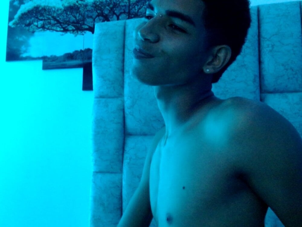YisusDEMONHot07 profile