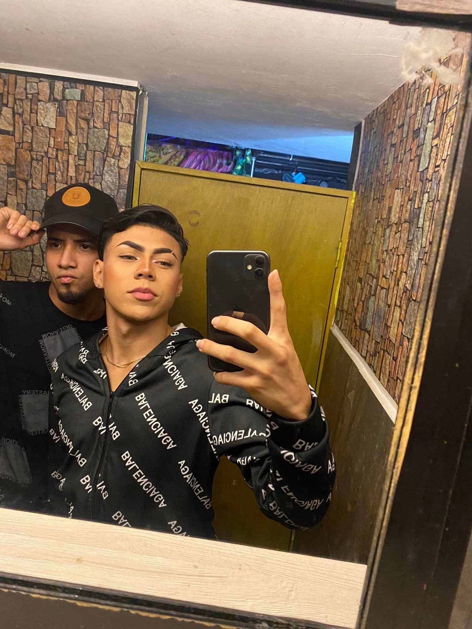 Pretty_boys2