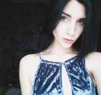 needstasia's Offline Chat Room