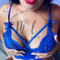 Mel_pack69's Offline Chat Room