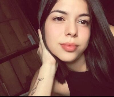 Camila_19_