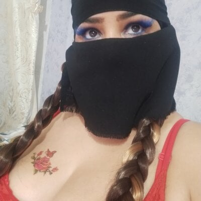 -Soror- on StripChat
