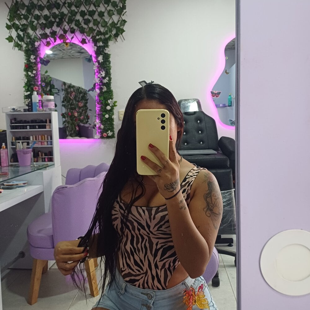 Elirose_1 profile