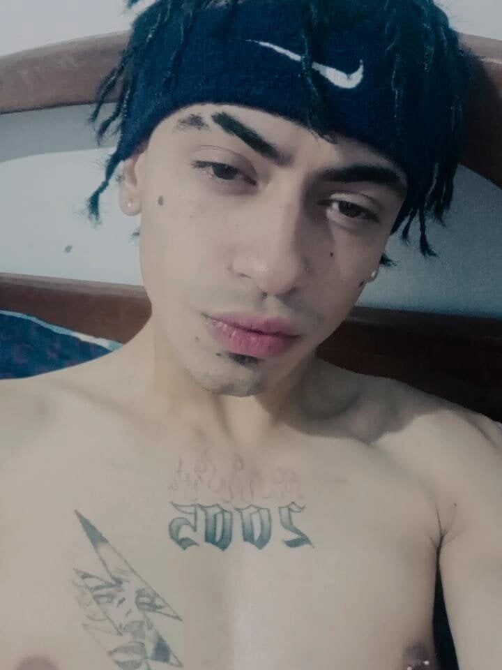 zoe_and_nico from stripchat