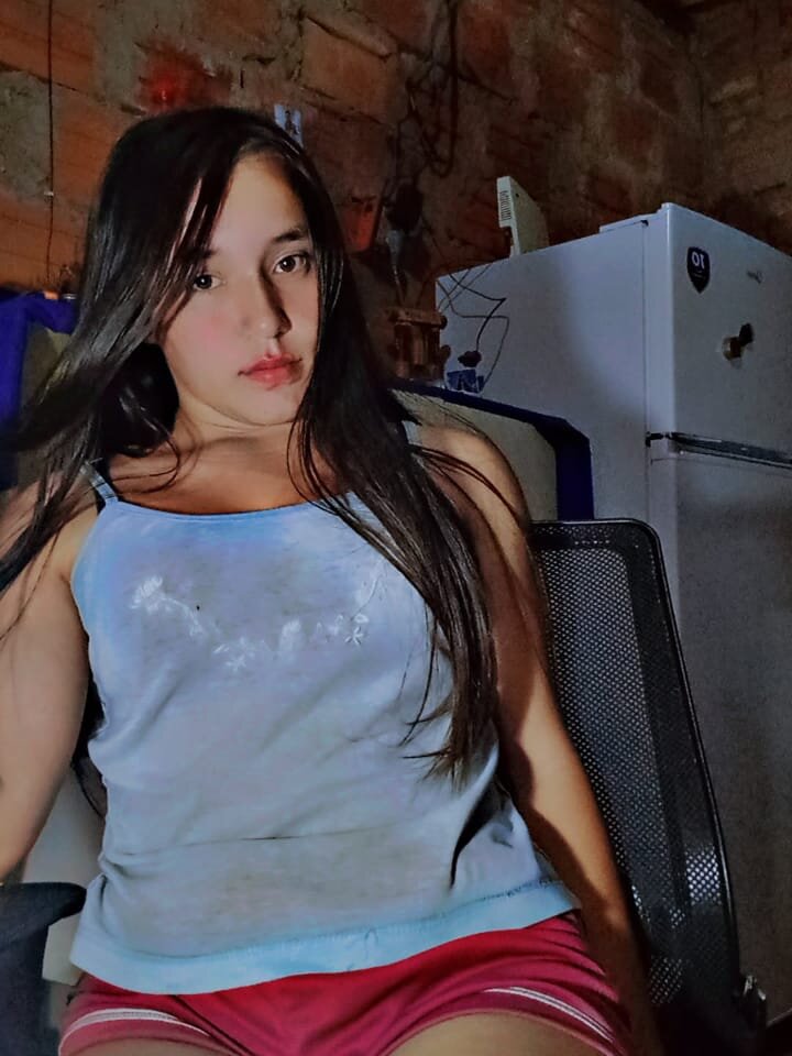 Darly2583's Offline XXX Chat