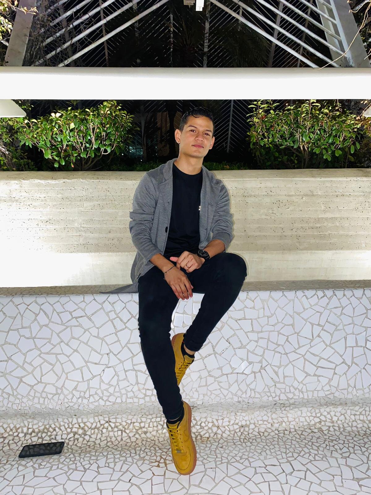 axce1_boy24