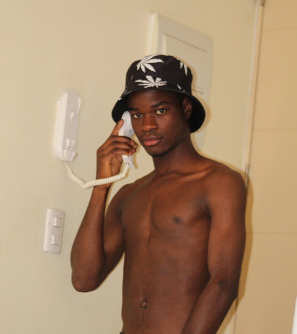 sexdomi's Offline XXX Chat