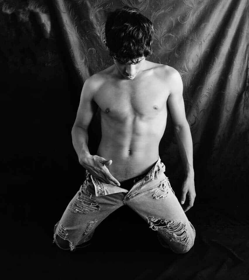 danilo_johnson from stripchat