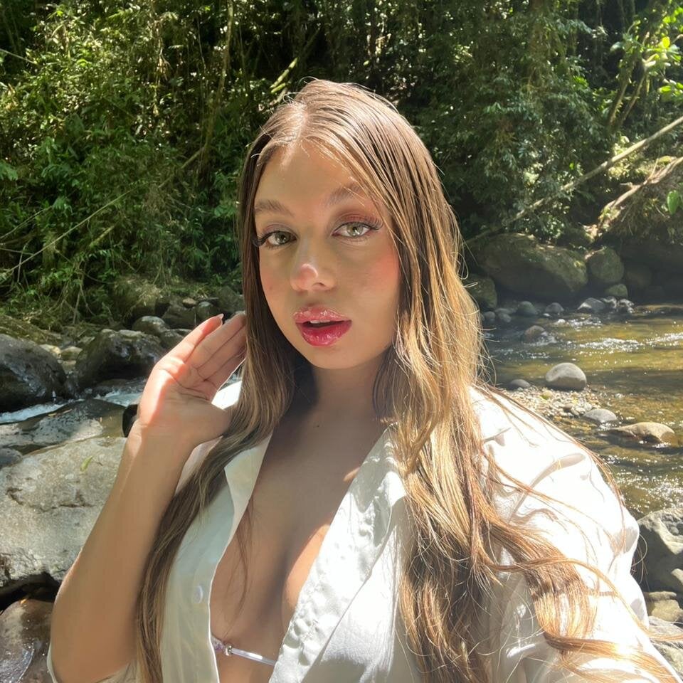 elivecams.com saracavali livesex profile in dici cams