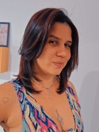 alinemarcelinha's Offline Chat Room