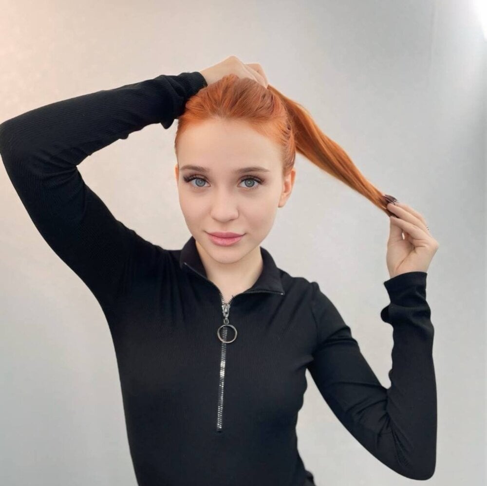 webcam-sexe.net dulcegrotz livesex profile in small-tits cams