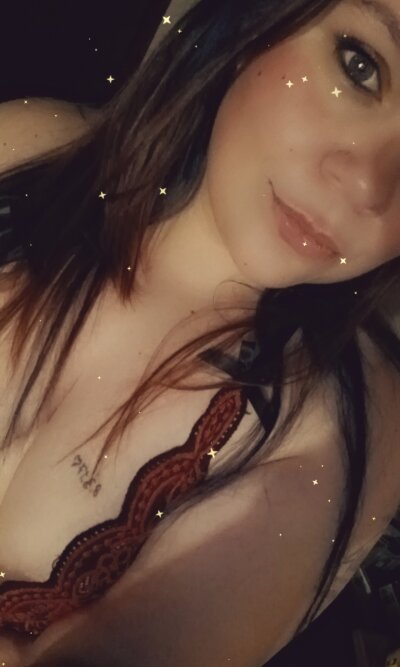 cloudsqueens69 from stripchat