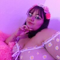 cloe_kym's Offline Chat Room