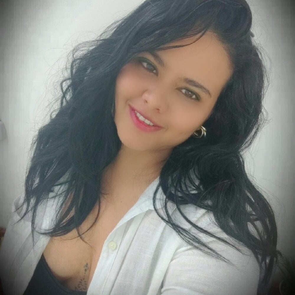 taniagold_ from stripchat