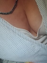 xxxgirlythings' Offline XXX Chat