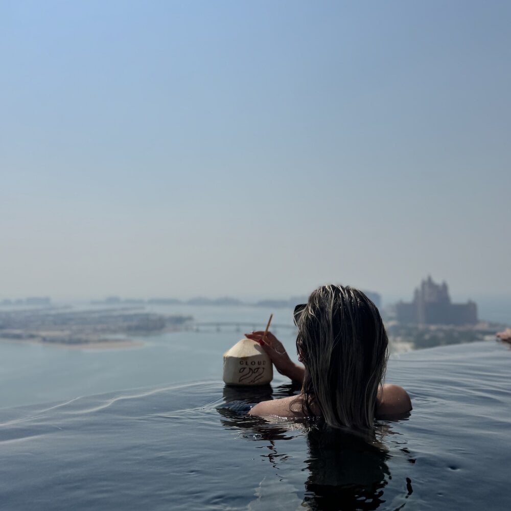 Атақты адамдардың эротикалық гифтері