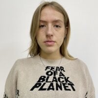 ArianeRivard's Offline Chat Room