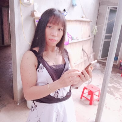 tamy-18 on StripChat