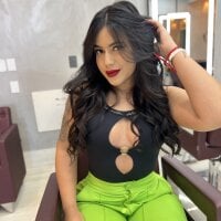 Esthefanne06's Offline Chat Room