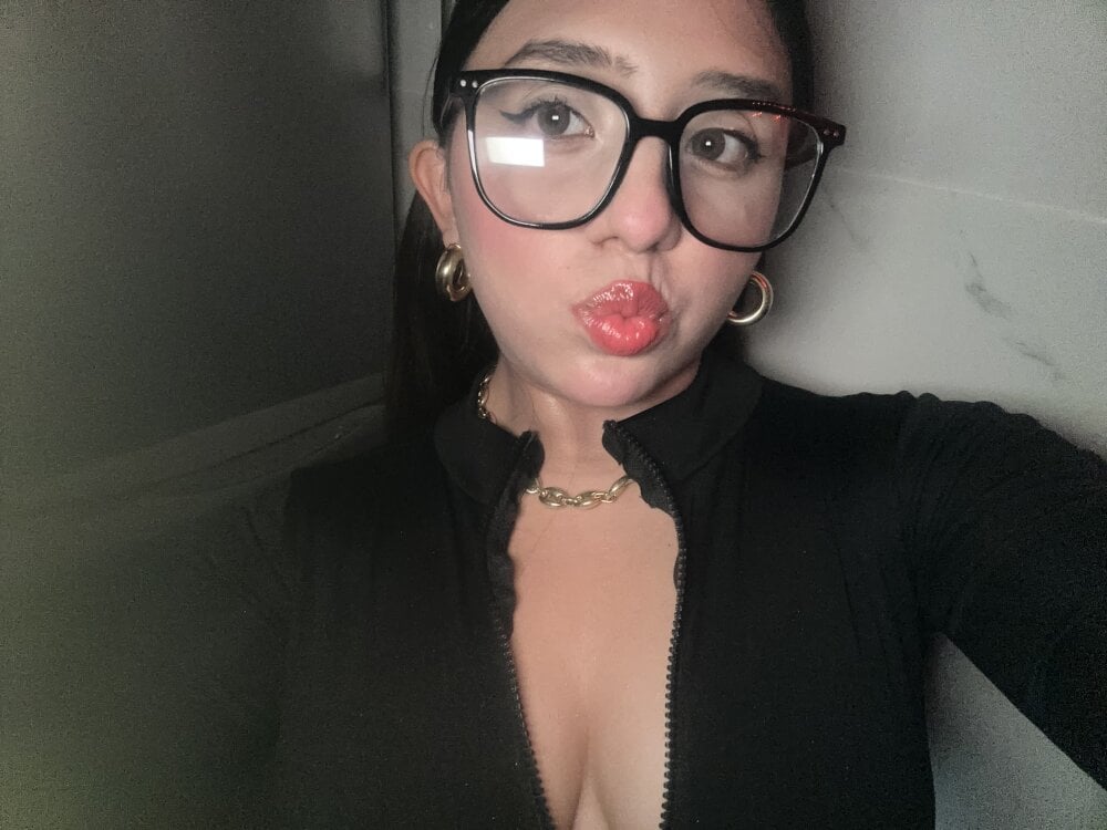 SlimSluttyVeronica profile