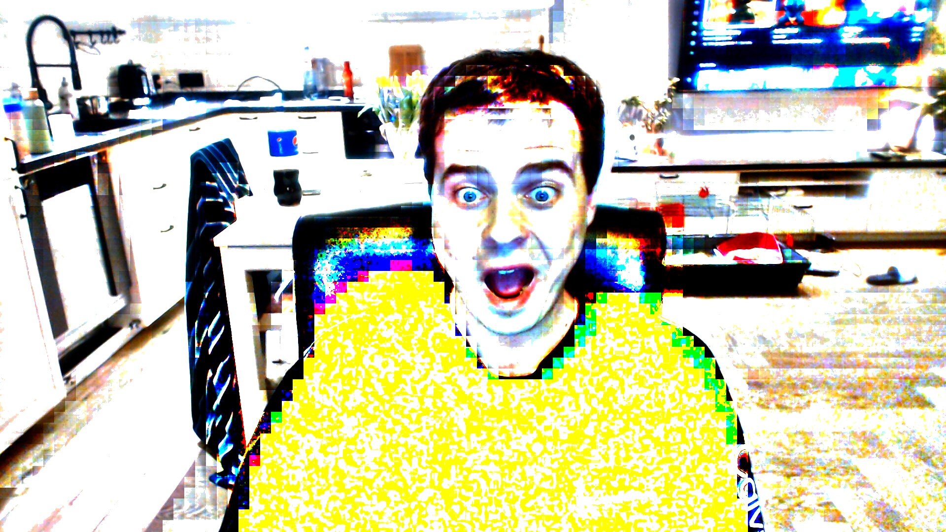 CuteMan33 live webcam