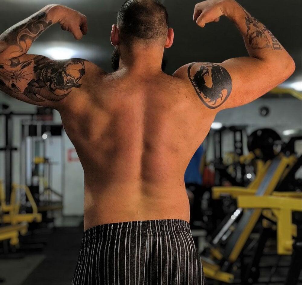 big__daddy110 from stripchat