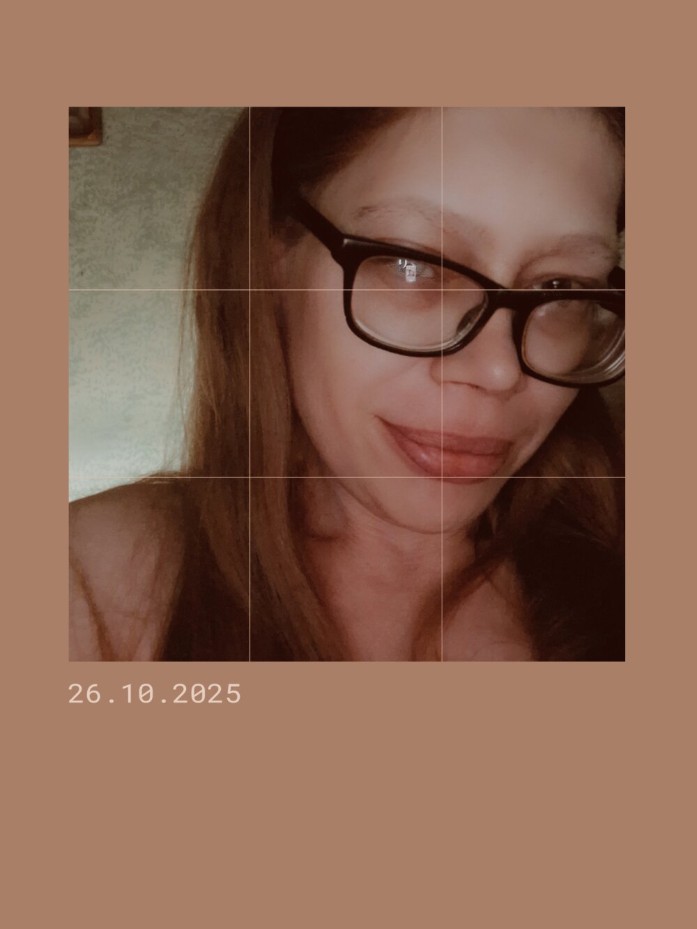 mega-camsex.com kriscp livesex profile in russian cams